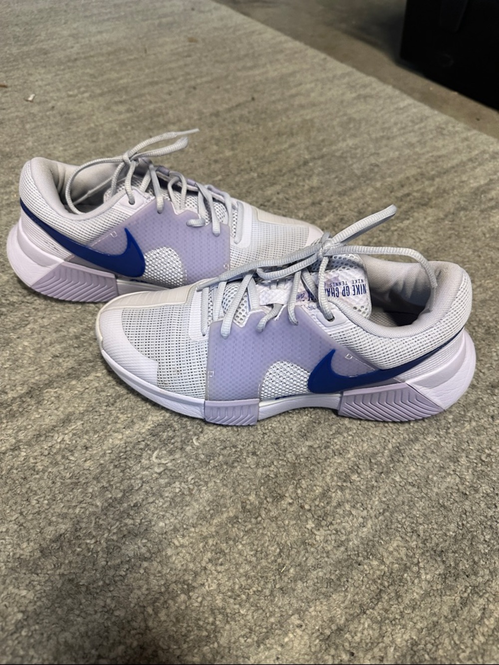 Nike Women's Athletic Shoes in Light Purple and Blue